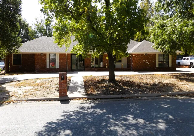 Photo 1 of Single family home for sale at 3513 Chickadee Ln, Enid, OK 73703 | MLS# 2634325 | Listing updated on 2026-09-19