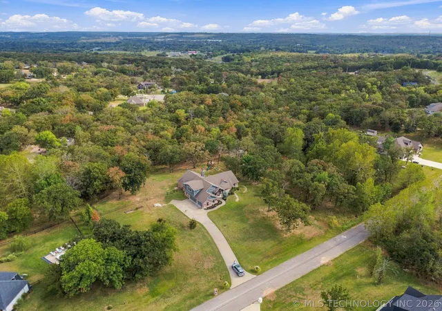 Photo 2 of Sale Pending at 10283 S 198th Westavenue, Sapulpa, OK 74066 | MLS# 2633711 | Listing updated on 2026-09-24