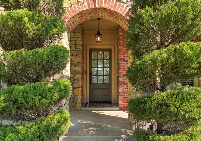 Photo 3 of Single family home for sale at 8809 E 119th Street S, Bixby, OK 74008 | MLS# 2634473 | Listing updated on 2026-10-12