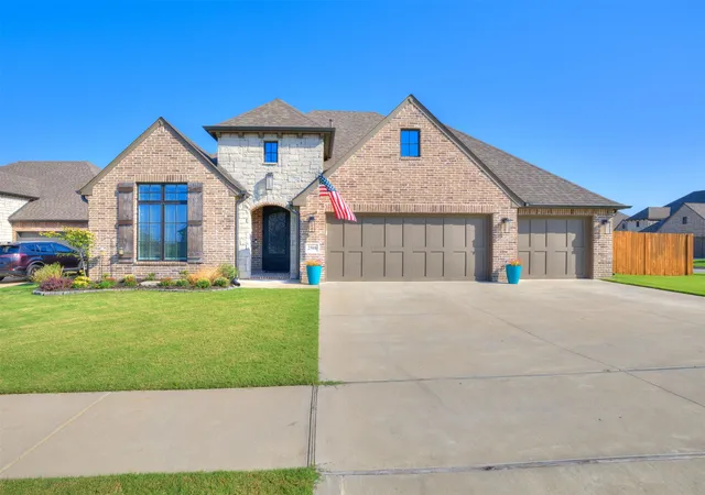 Photo 3 of Sale Pending at 2508 E Olympia St, Broken Arrow, OK 74014 | MLS# 2634518 | Listing updated on 2026-09-28