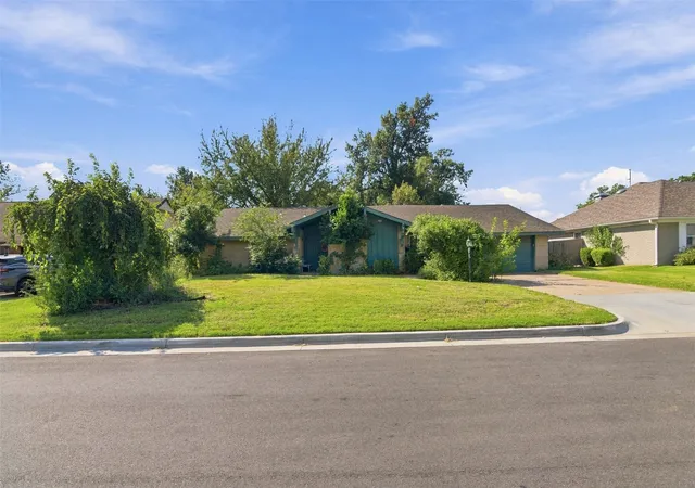 Photo 1 of Single family home for sale at 5748 E 47th Place, Tulsa, OK 74135 | MLS# 2633122 | Listing updated on 2026-09-19