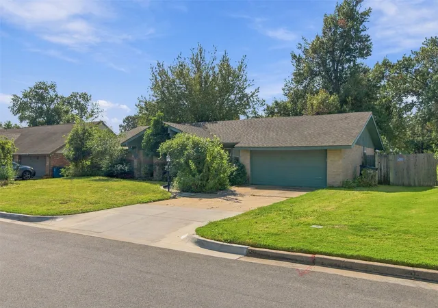 Photo 3 of Single family home for sale at 5748 E 47th Place, Tulsa, OK 74135 | MLS# 2633122 | Listing updated on 2026-09-19