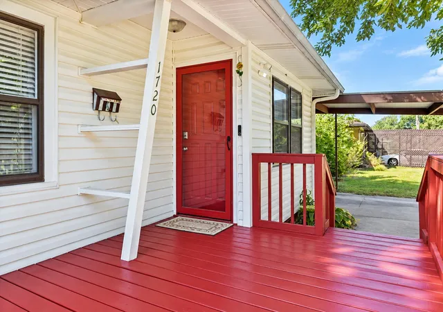 Photo 3 of Single family home for sale at 1720 Easley, Ardmore, OK 73401 | MLS# 2634251 | Listing updated on 2026-10-05