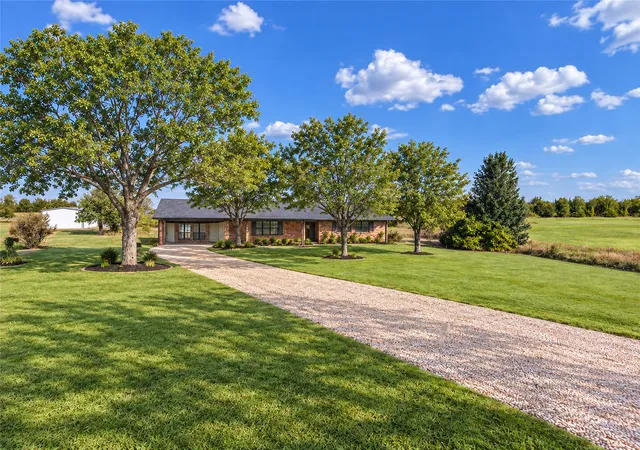 Photo 1 of Sale Pending at 739 Pate Rd, Calera, OK 74730 | MLS# 2634495 | Listing updated on 2026-10-06