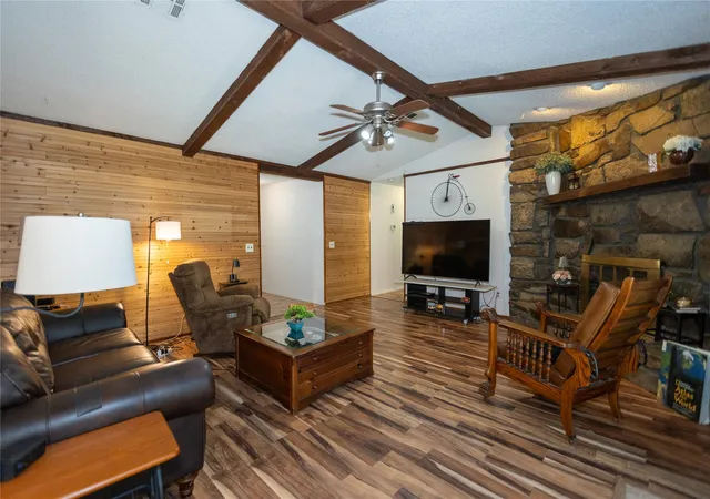 Photo 3 of Sale Pending at 224 W Los Angeles Pl, Broken Arrow, OK 74011 | MLS# 2634568 | Listing updated on 2026-10-07