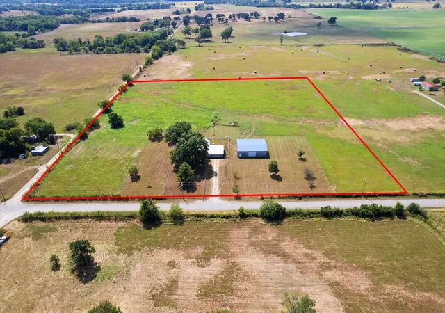 Photo 3 of Single family home for sale at 4840 River Rd, Colbert, OK 74733 | MLS# 2633305 | Listing updated on 2026-09-19