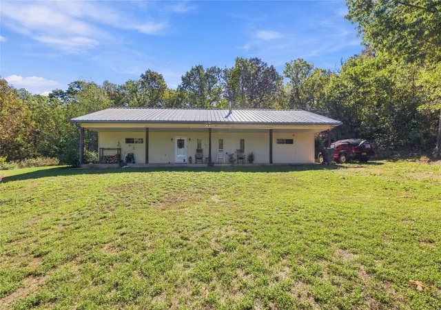Photo 1 of Single family home for sale at 23409 S 472 Road, Tahlequah, OK 74464 | MLS# 2633805 | Listing updated on 2026-10-06