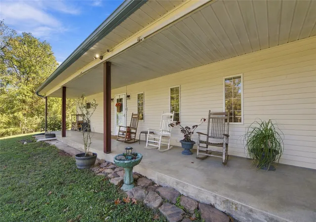 Photo 2 of Single family home for sale at 23409 S 472 Road, Tahlequah, OK 74464 | MLS# 2633805 | Listing updated on 2026-10-06