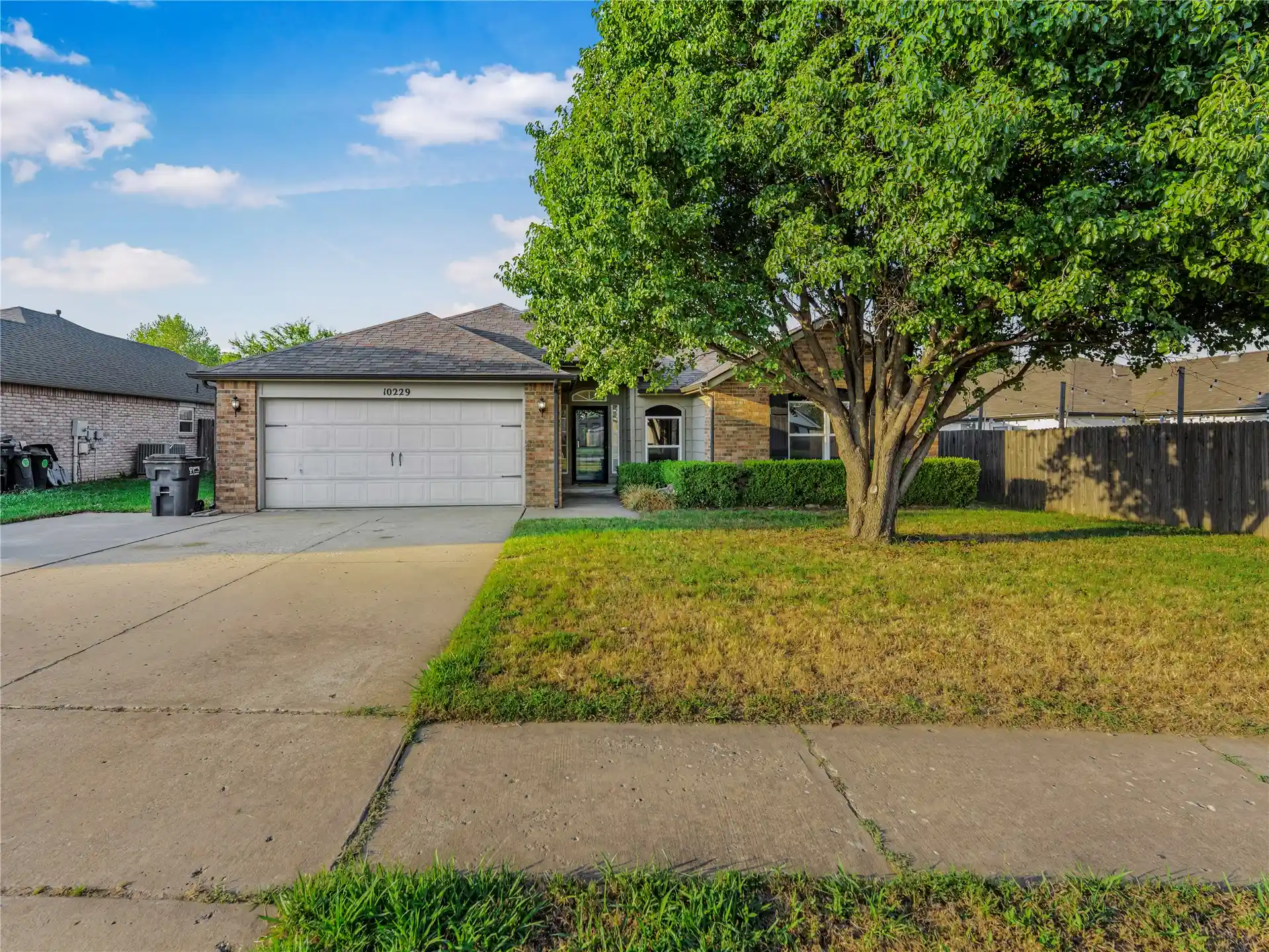 Photo 1 of Single family home for sale at 10229 E 98th Street N, Owasso, OK 74055 | MLS# 2634655 | Listing updated on 2026-10-26