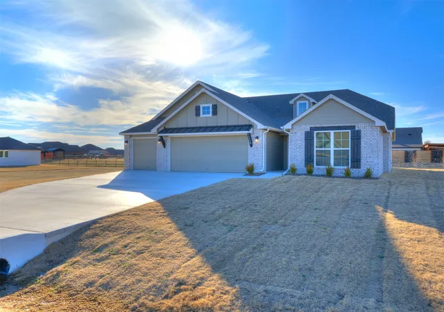 Photo 3 of Single family home for sale at 13538 N 60th Eastplace, Collinsville, OK 74021 | MLS# 2634672 | Listing updated on 2026-10-07