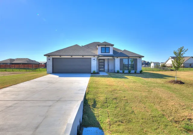 Photo 1 of Single family home for sale at 13512 N 60th Eastplace, Collinsville, OK 74021 | MLS# 2634674 | Listing updated on 2026-10-07