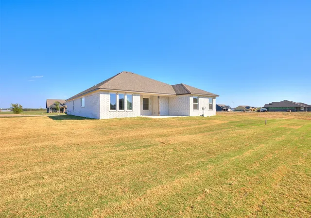 Photo 3 of Single family home for sale at 13512 N 60th Eastplace, Collinsville, OK 74021 | MLS# 2634674 | Listing updated on 2026-10-07