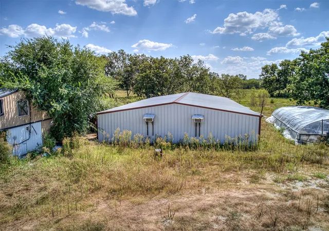 Photo 1 of Manufactured home for sale at 98168 N 3810 Road, Okemah, OK 74859 | MLS# 2634651 | Listing updated on 2026-09-22