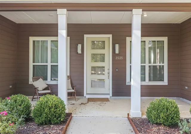 Photo 3 of Single family home for sale at 3535 Highland Oaks Cir, Ardmore, OK 73401 | MLS# 2634642 | Listing updated on 2026-09-22