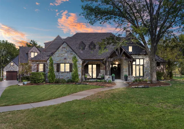 Photo 1 of Single family home for sale at 9817 N Stonewick Rd, Owasso, OK 74055 | MLS# 2634373 | Listing updated on 2026-09-28
