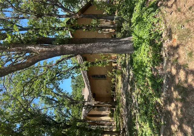 Photo 2 of Single family home for sale at 2913 Springdale Ln, Duncan, OK 73533 | MLS# 2634772 | Listing updated on 2026-10-01