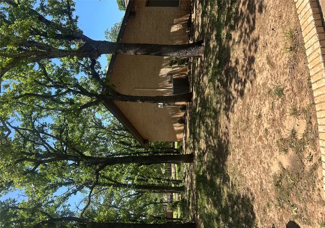 Photo 3 of Single family home for sale at 2913 Springdale Ln, Duncan, OK 73533 | MLS# 2634772 | Listing updated on 2026-10-01