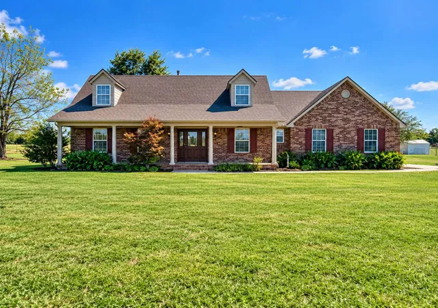 Photo 1 of Single family home for sale at 21800 E 450 Road, Pryor, OK 74361 | MLS# 2634682 | Listing updated on 2026-09-22