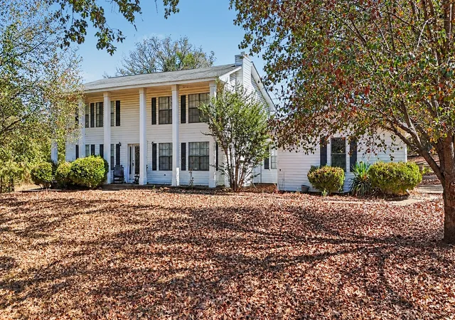 Photo 2 of Single family home for sale at 469331 E 1105 Road, Muldrow, OK 74948 | MLS# 2634390 | Listing updated on 2026-10-12