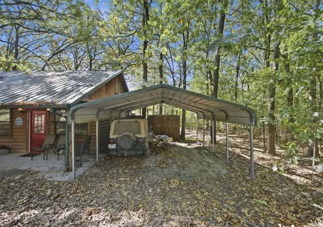 Photo 3 of Single family home for sale at 419168 E 1141 Road, Eufaula, OK 74432 | MLS# 2621324 | Listing updated on 2026-09-23