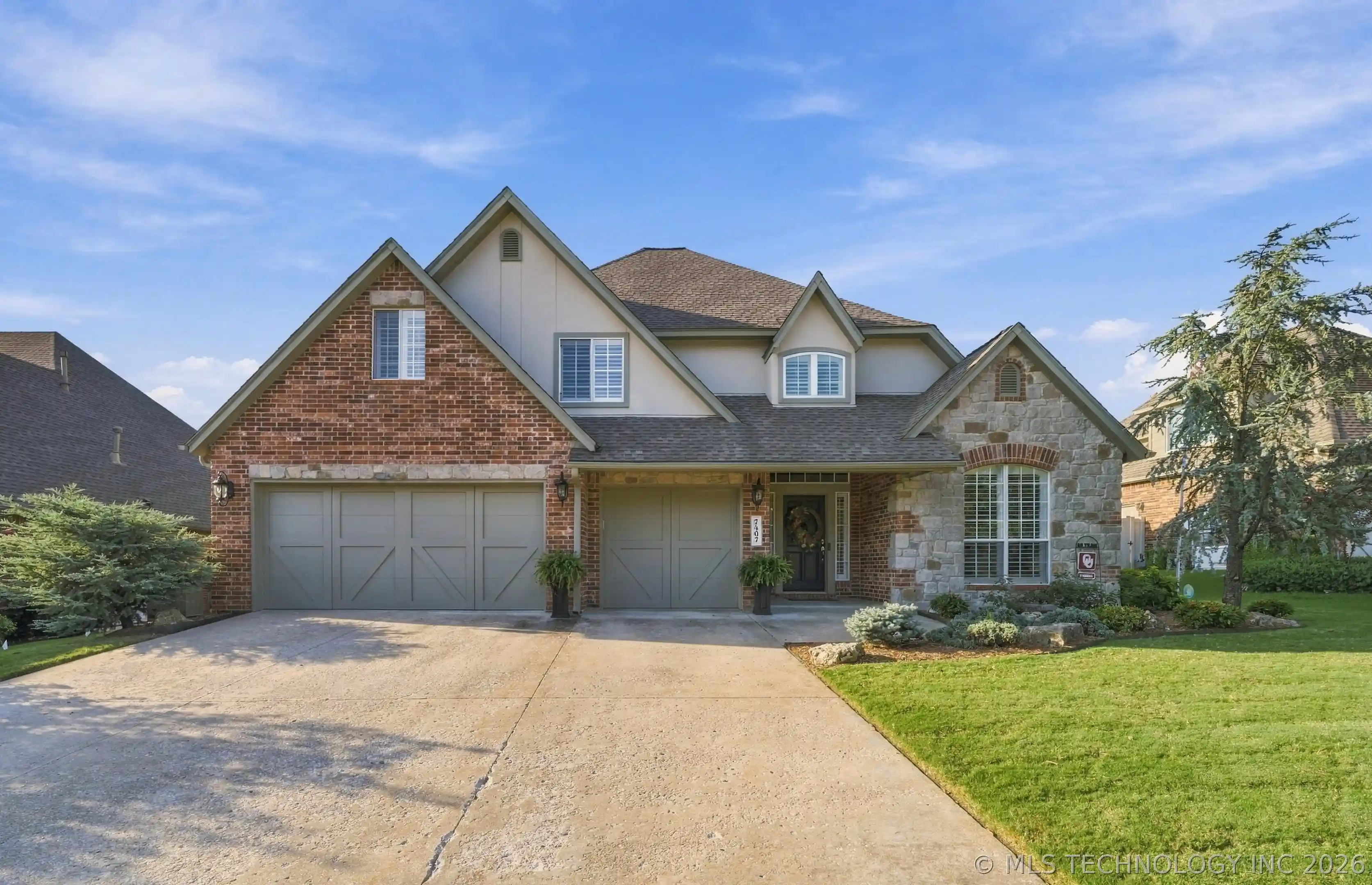 Single family home for sale at 7407 E Galveston Pl, Broken Arrow, OK 74014 | MLS# 2634215