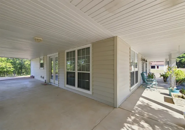 Photo 2 of Single family home for sale at 14080 S 4230 Road, Claremore, OK 74017 | MLS# 2634837 | Listing updated on 2026-10-05