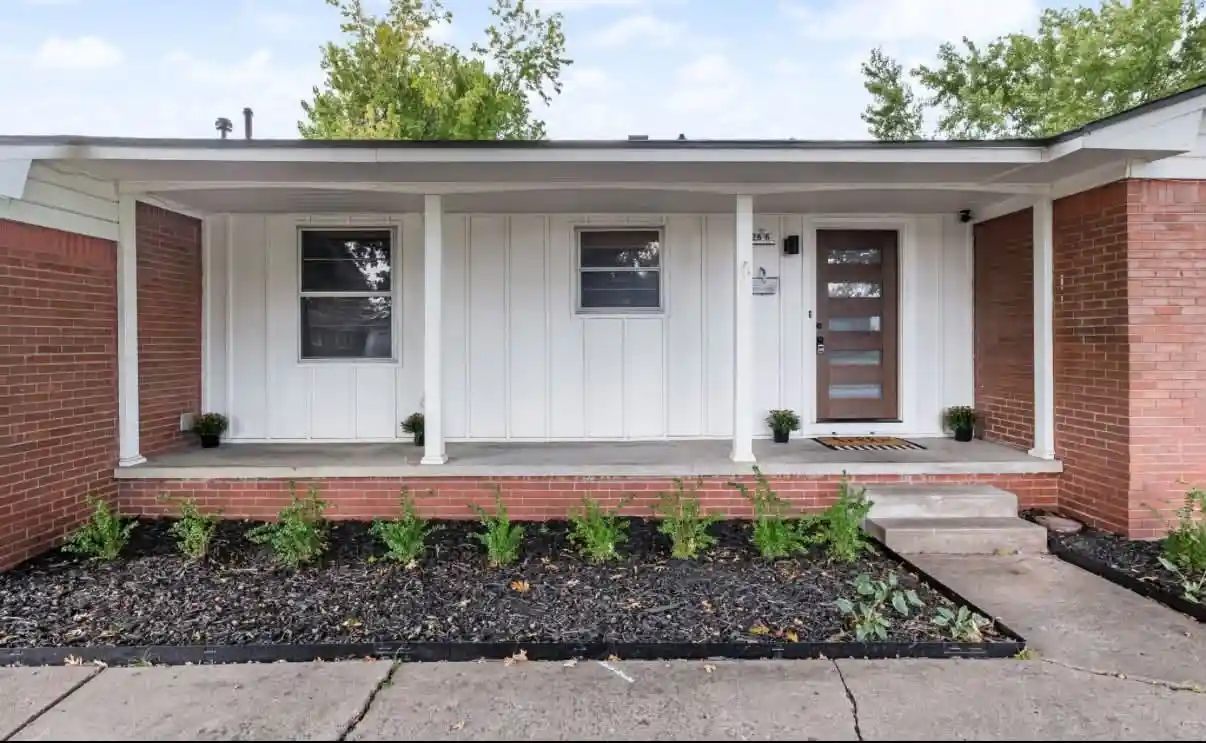 Single family home for sale at 266 S 102nd East Ave, Tulsa, OK 74128 | MLS# 2634828