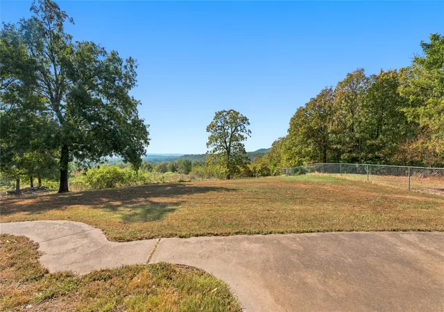 Photo 3 of Single family home for sale at 6261 E 53rd Street S, Muskogee, OK 74403 | MLS# 2634922 | Listing updated on 2026-10-03
