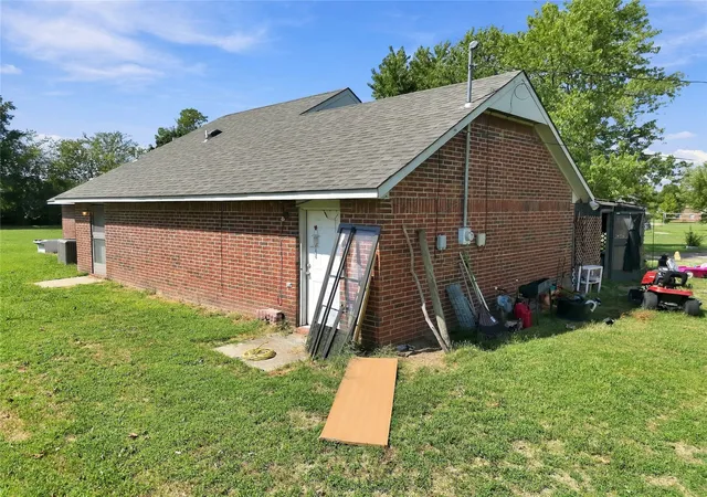 Photo 3 of Single family home for sale at 81750 South 4719, Stilwell, OK 74960 | MLS# 2634963 | Listing updated on 2026-09-23