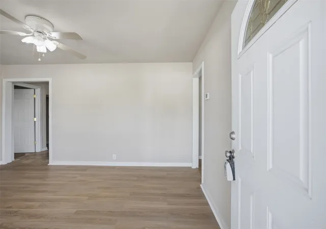 Photo 3 of Single family home for sale at 1326 N Hickory, Mc Alester, OK 74501 | MLS# 2635004 | Listing updated on 2026-10-28