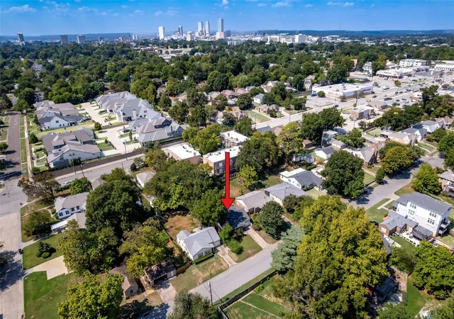 Photo 2 of Single family home for sale at 1634 S Lewis Pl, Tulsa, OK 74104 | MLS# 2634599 | Listing updated on 2026-10-11