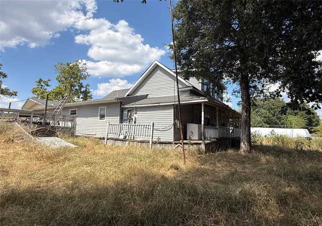 Photo 1 of Sale Pending at 309 M L Collins Rd, Hartshorne, OK 74547 | MLS# 2635057 | Listing updated on 2026-10-02