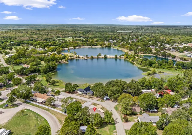 Photo 3 of Sale Pending at 209 Union Dr, Sulphur, OK 73086 | MLS# 2635067 | Listing updated on 2026-09-29