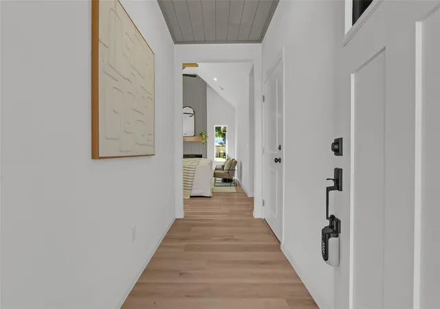 Photo 3 of Single family home for sale at 620 E Seminole Pl, Tulsa, OK 74106 | MLS# 2635108 | Listing updated on 2026-10-12