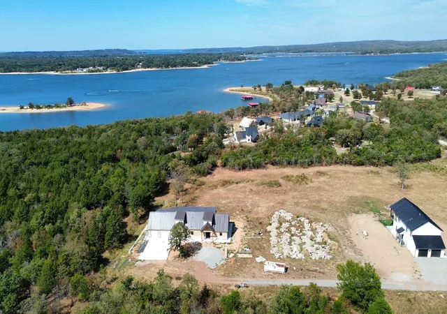 Photo 3 of Single family home for sale at 62 Dixie Ridge, Eufaula, OK 74432 | MLS# 2635068 | Listing updated on 2026-09-24