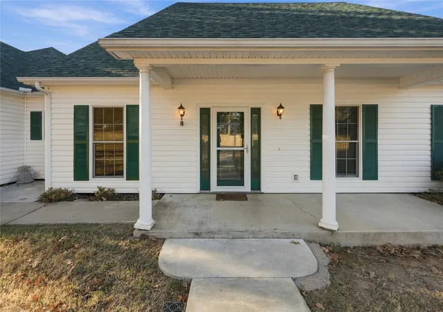 Photo 2 of Single family home for sale at 7575 River Ridge Rd, Muskogee, OK 74403 | MLS# 2635107 | Listing updated on 2026-09-28