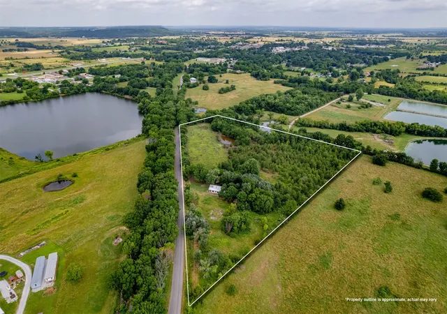 Photo 1 of Land for sale at 19202 S Old Hwy 2, Warner, OK 74469 | MLS# 2635169 | Listing updated on 2026-09-23
