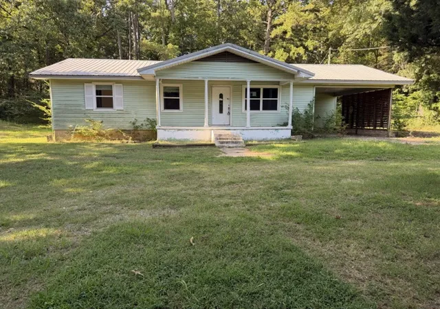 Single family home for sale at 4437 NE 104th Road, Wilburton, OK 74578 | MLS# 2635182