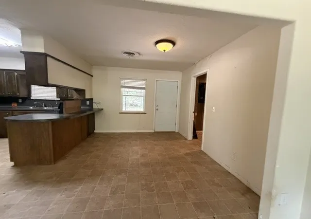 Photo 3 of Single family home for sale at 4437 NE 104th Road, Wilburton, OK 74578 | MLS# 2635182 | Listing updated on 2026-09-25