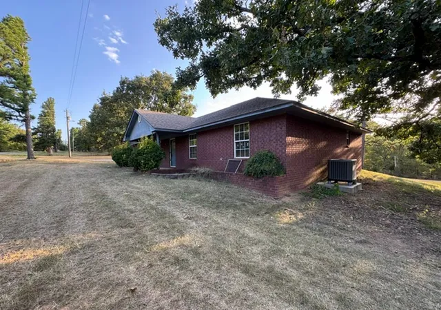 Photo 3 of Single family home for sale at 36785 Poteau Mountain Rd, Poteau, OK 74953 | MLS# 2635180 | Listing updated on 2026-10-08