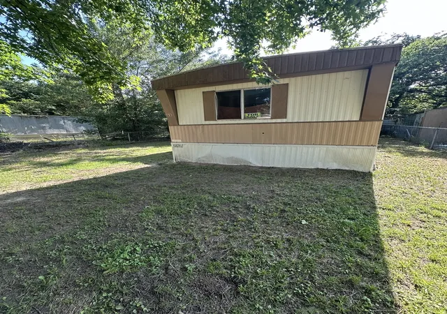 Photo 2 of Manufactured home for sale at 114533 4182, Eufaula, OK 74432 | MLS# 2635191 | Listing updated on 2026-10-09