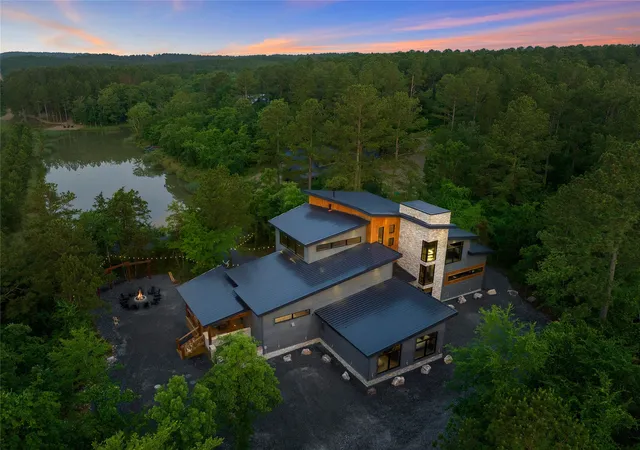 Photo 1 of Mansion for sale at 269 Lost Cedar Trl, Broken Bow, OK 74728 | MLS# 2634505 | Listing updated on 2026-09-25