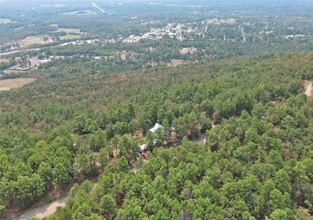 Photo 2 of Single family home for sale at 1097 Flag Pole, Clayton, OK 74536 | MLS# 2633527 | Listing updated on 2026-09-28