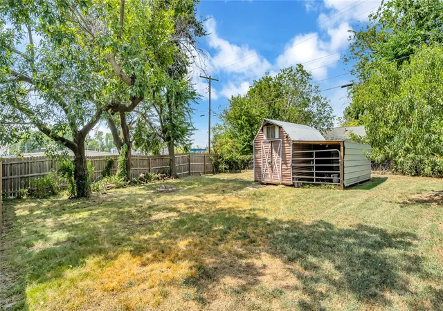Photo 4 of Sale Pending at 736 S Maplewood Ave, Tulsa, OK 74112 | MLS# 2635296 | Listing updated on 2026-10-02