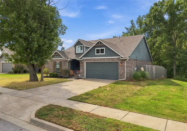 Photo 2 of Sale Pending at 3410 E 144th Street S, Bixby, OK 74008 | MLS# 2634704 | Listing updated on 2026-10-03