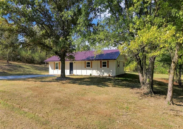 Photo 1 of Sale Pending at 105778 South 4310, Warner, OK 74469 | MLS# 2635369 | Listing updated on 2026-10-07