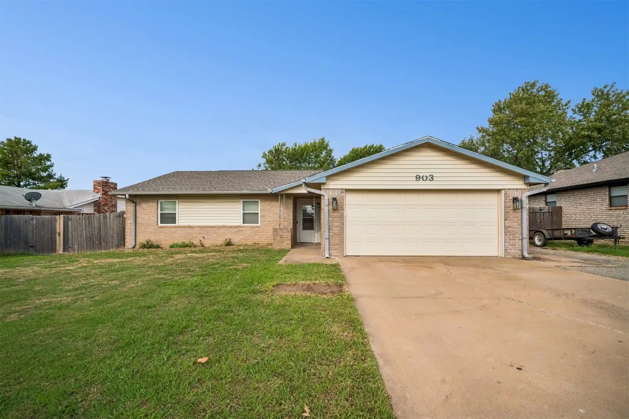 Single family home for sale at 903 Holmes, Cushing, OK 74023 | MLS# 2635390