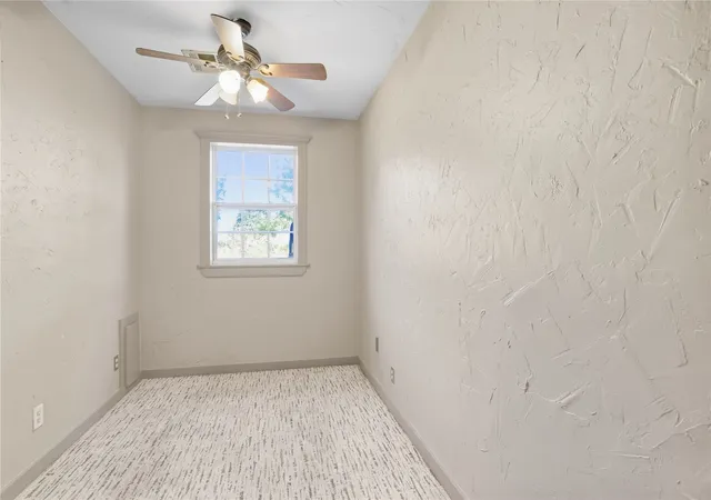 Photo 3 of Single family home for sale at 14552 E Lake Dr, Claremore, OK 74017 | MLS# 2634928 | Listing updated on 2026-10-12