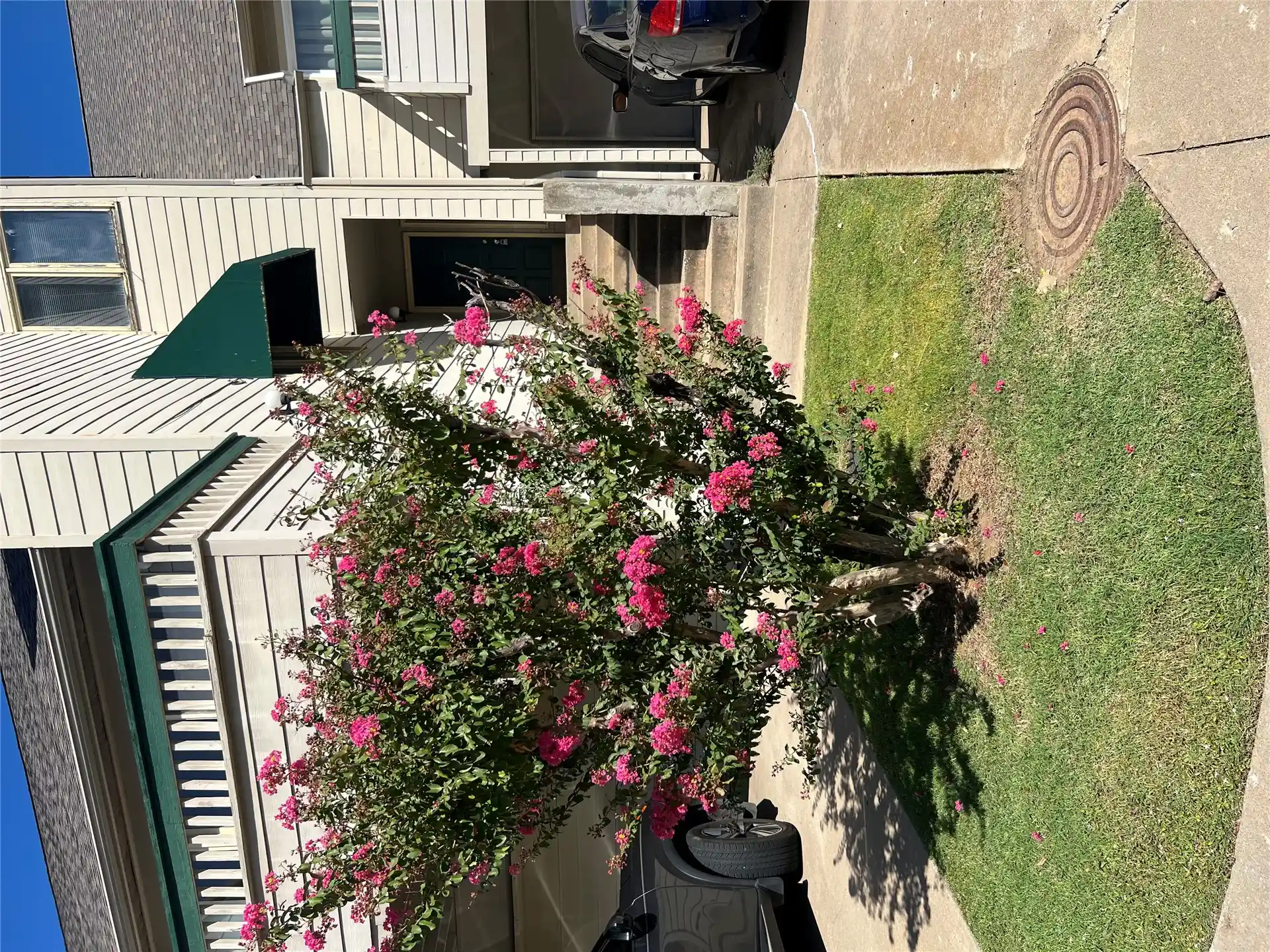Listing Photo 1 - Condo for sale in 5723 E 72nd Ct located at 5723 E 72nd Ct, Tulsa, OK 74136 - Unit #18