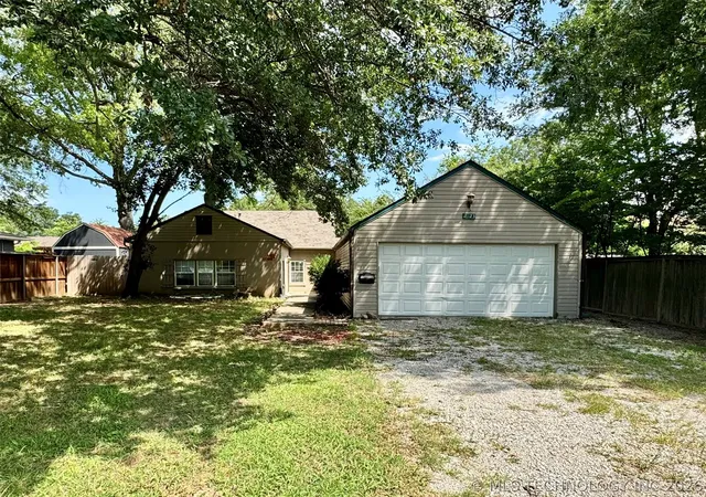 Photo 1 of Single family home for sale at 2623 E 55th Place, Tulsa, OK 74105 | MLS# 2635385 | Listing updated on 2026-09-29